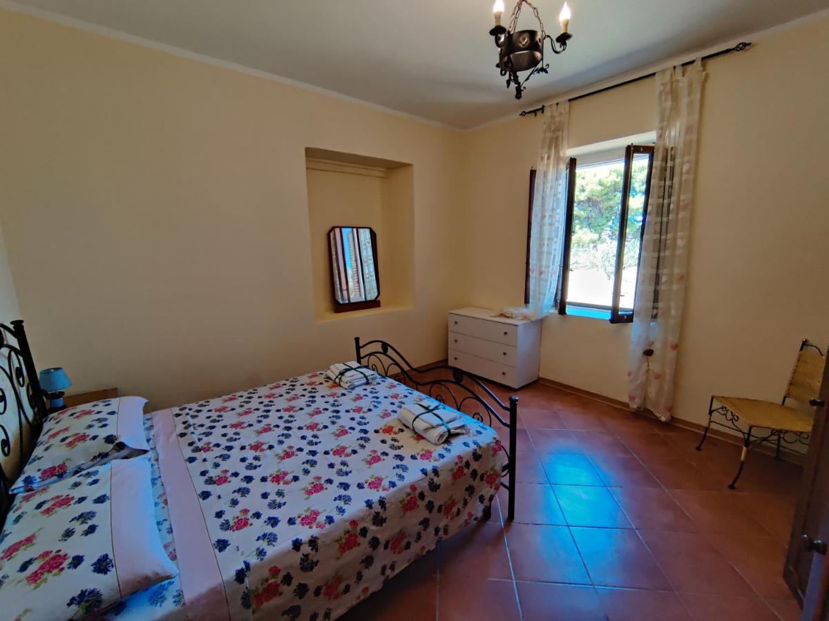 Casa Spezzara Villa Santa Domenica  Buitenkant foto