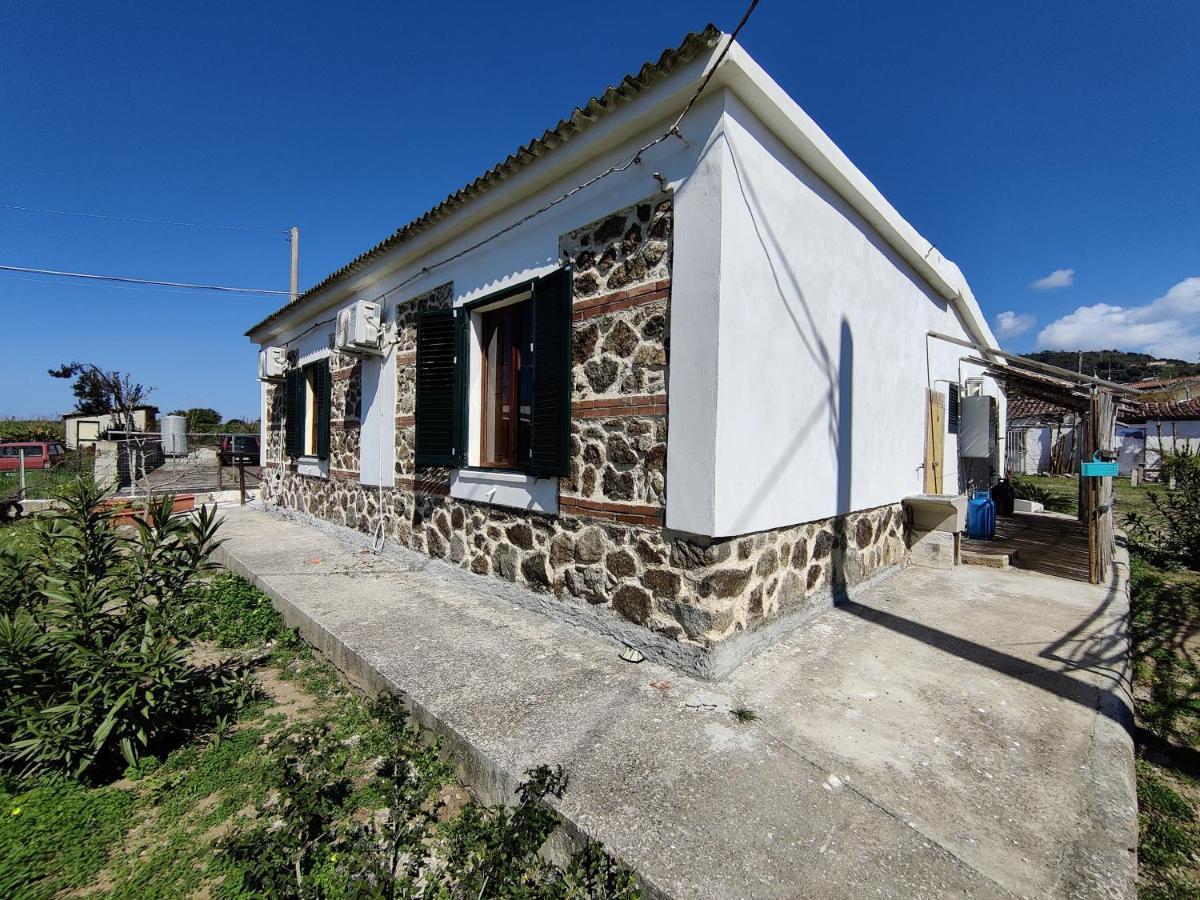 Casa Spezzara Villa Santa Domenica  Buitenkant foto